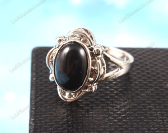 Black Onyx Ring Vintage Jewelry Ring Minimalist Jewelry Promise Ring Bridesmaid Gift Her Black Ring Boho Jewelry 925 Sterling Silver Gift