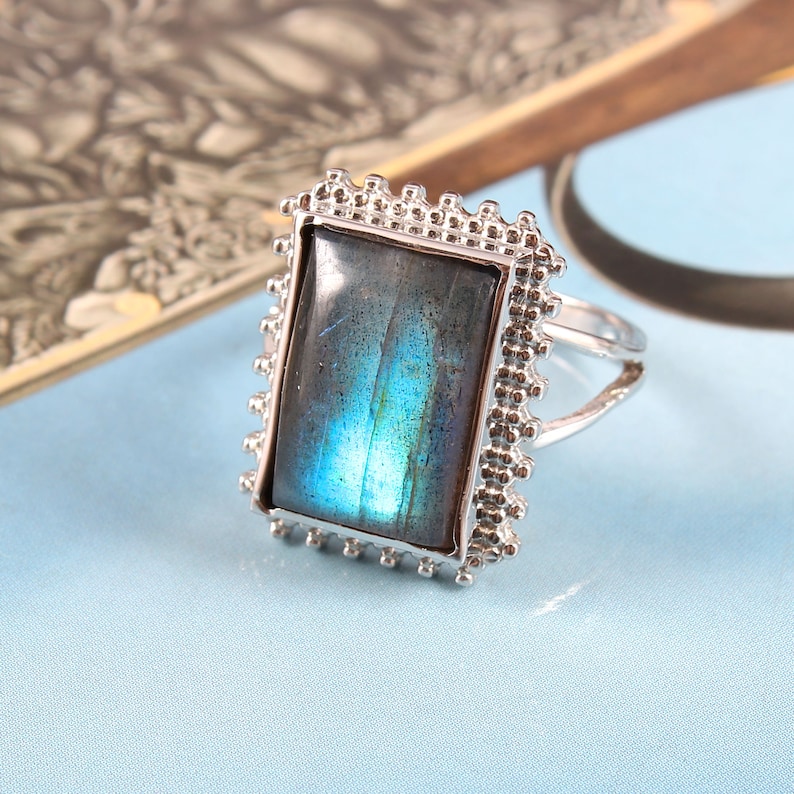 Natural Labradorite Ring,925 sterling Silver Minimalist Ring Vintage Statement Boho Jewelry Handmade Ring Dainty Cocktail Ring Promise Ring
