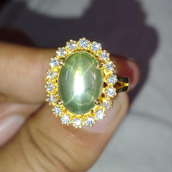 【LES CLEIAS】イヤリング ジャジーラ ゴールドメッキ 三角形のアイシーダイヤのピアス – ileava jewelry