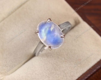 Natural Rainbow Moonstone Ring, 925 Silver Ring for Women, Oval Moonstone Ring, Gemstone Ring, Vintage Ring, Statement Ring, Cabochon Ring