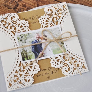 Einladungskarten Hochzeit - Kraftpapier & Lasercut Spitze Vintage - inkl. gratis Gestaltungsservice!