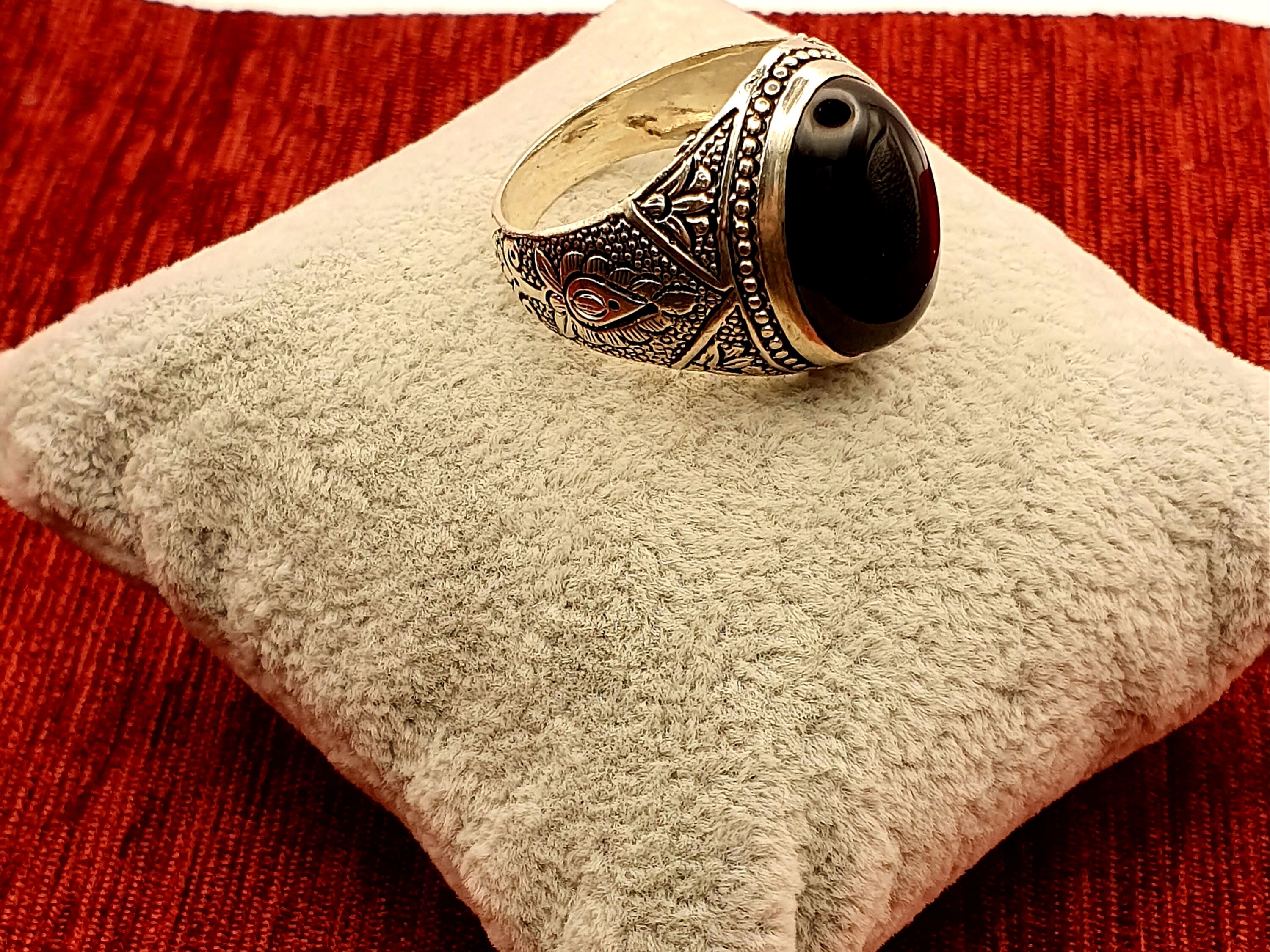 Aqeeq on sale siyah stone