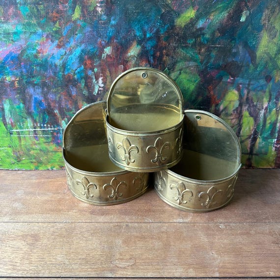 Brass Fleur De Lis Wall Pocket Set Vintage