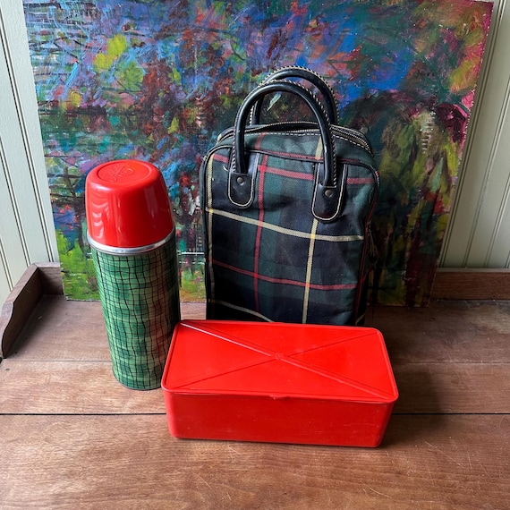 Plaid Picnic Bag with Thermos & Plastic Food Storage Tub Set
