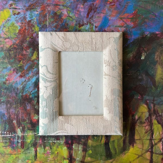 Cream / Green / Beige Floral Brocade Tabletop Picture Frame 4 x 6