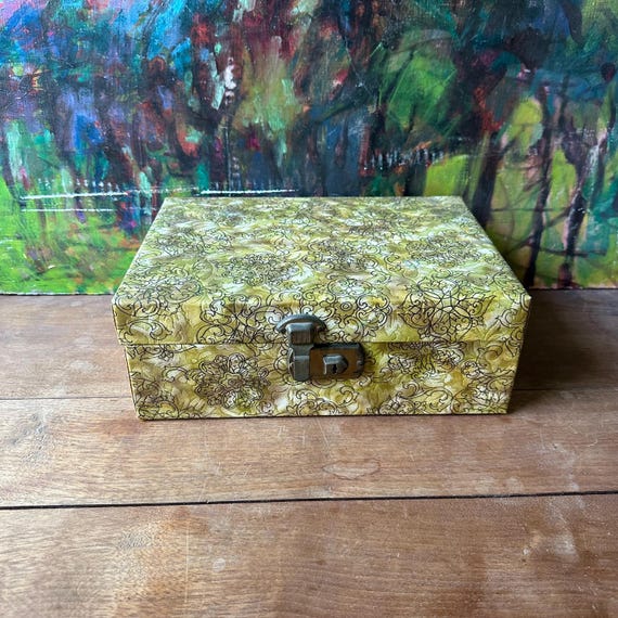Green & Brown Floral Pattern Jewelry Box Vintage Hinged / Gold Interior
