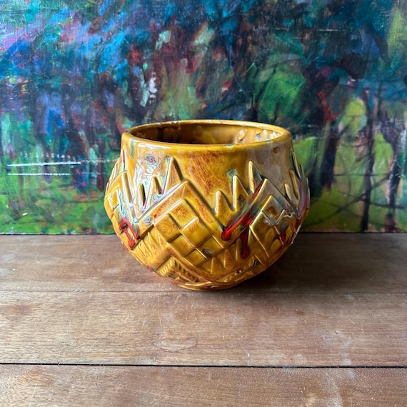 Atlantic Mold Glazed Southwestern Planter Vintage 1970s