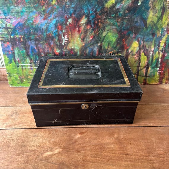 Black & Gold Tin Cash Box