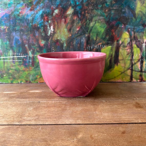 Pink Cabbage Leaf Bottom McCoy Bowl Vintage