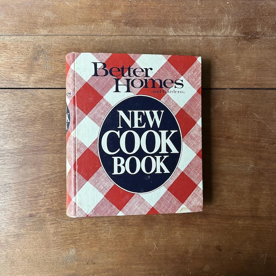 1981 Better Homes and Gardens New Cookbook Ninth Edition