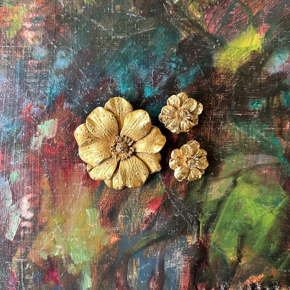 Erwin Pearl Gold Metal Flower Brooch & Clip-On Earring Set