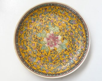 Antique Chinese Famille Rose and butterflies Porcelain Charger Plate 19TH C., QIANLONG MARK.