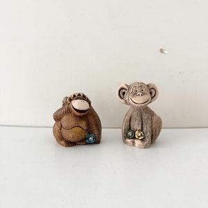 vintage Artesania Rinconada monkey Figurines