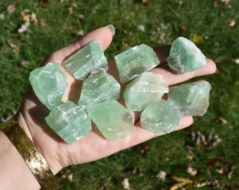Green Calcite, Smooth Green Calcite, Raw Green Calcite, Natural Green Calcite, Green Calcite Chunk, Green Calcite Crystal, Calcite Crystal