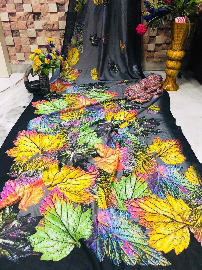 New Design Wedding Wear SareeWomen Party WearSoft silk Digital Printed saree with unstich blouseT0580