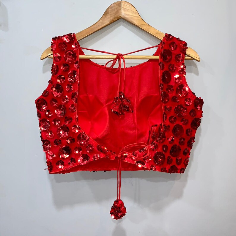 New Design Ready-made Beautiful TopFency BlouseCrop topCholi For SkirtParty wear Bollywood style Blouse B0619