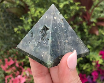 Green Ocean Jasper Crystal Pyramid Energy Balancer Pyramid Gemstone Medium