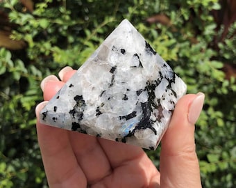 Rainbow Moonstone Pyramid Crystal Healing Natural Stone Orgone Decor Protection Energy Generator Rock Pyramid