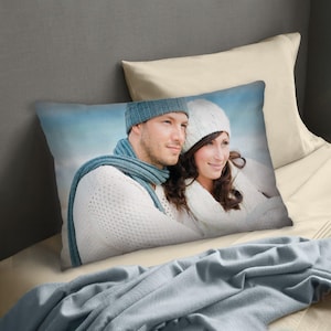 Housse de coussin standard photo personnalisée | Taie d'oreiller oblongue personnalisée | Cadeau personnalisé pour anniversaire | GIFORUE