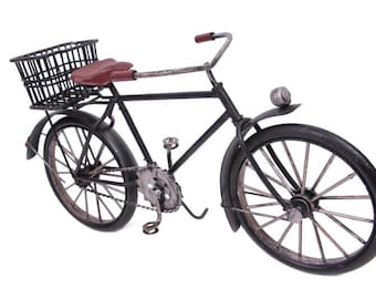 Dollhouse Bicycle, Nostalgic decorative metal diecast model bicycle.