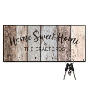 Personalized Rustic Wood Plank Look Home Sweet Home Key Hanger - Wall mount key holder - Personalized Key holder - Key holder wall