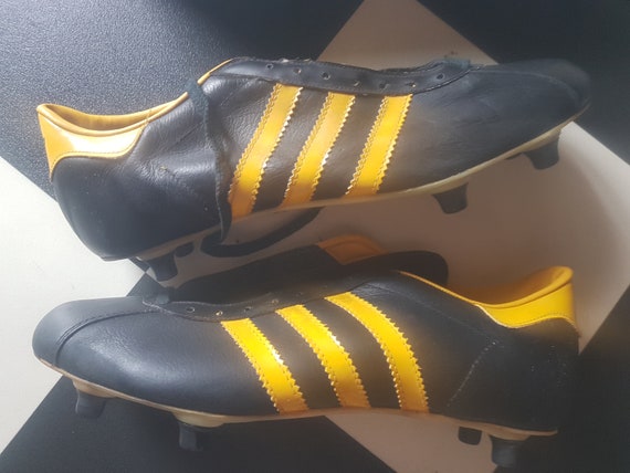 old adidas soccer shoes
