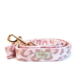 Pink leopard dog leash, puppy owner gift, cheetah , 6 ft girl dog walking lead, rose gold 5 feet leash, animal print, matching collar leash