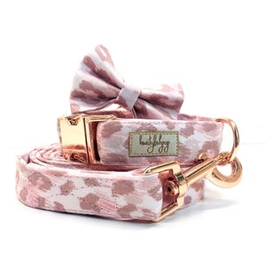 Leopard pink dog collar and leash set, gift for girl puppy, cheetah printed leash, matching collar lead, kitten collar, bow for pet, small