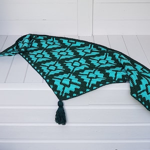 Mosaic Crochet PATTERN Moth Shawl. Original design by RedSparrowCrochet. Downloadable PDF file image 5