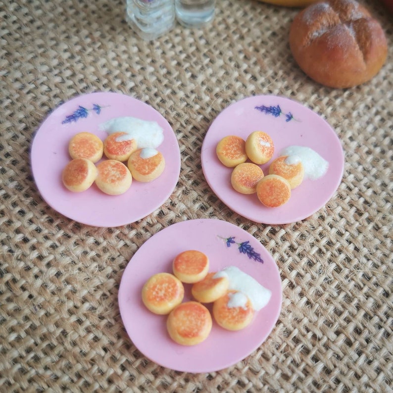 dollhouse food Barbie food: Russian cheesecakes Syrniki ag doll food Barbie accessories monster high