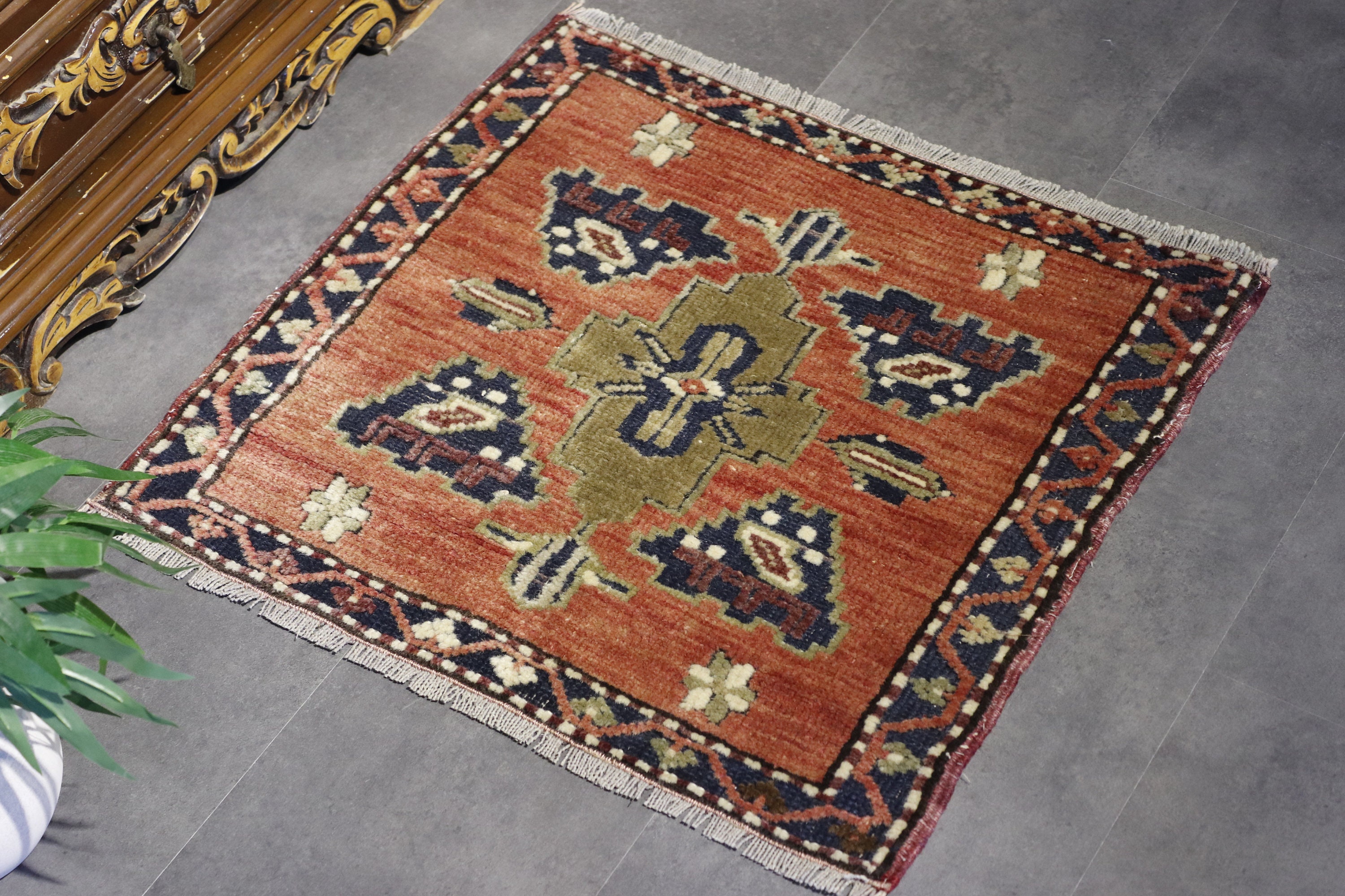 Small Turkish Rug Small Entry Rug Small Rug Small Oriental Rug 1.5x3.2 ft Doormat Small Oushak Rug Small Vintage Rug