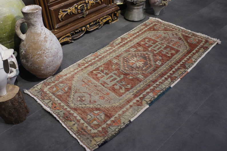 Small Turkish Rug Small Entry Rug Small Rug Small Oriental Rug 1.5x3.2 ft Doormat Small Oushak Rug Small Vintage Rug