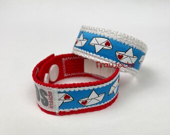 SOS bracelet / emergency bracelet for children, paper boats