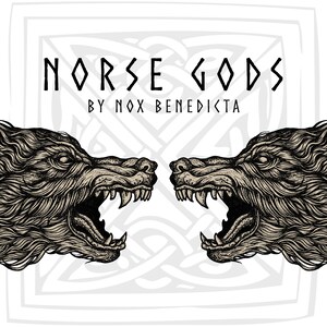 Puede incluir: Una ilustraci&oacute;n gr&aacute;fica en blanco y negro que muestra a dos lobos gru&ntilde;endo frente a frente. El texto NORSE GODS BY NOX BENEDICTA est&aacute; impreso en una fuente estilizada sobre los lobos, sobre un fondo con un patr&oacute;n de nudo celta en gris claro.
