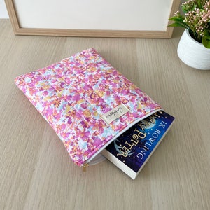 Regular Quilted Abstract Floral Book Sleeve, Book Cover, Book Protector, Book Pouch with White Lining