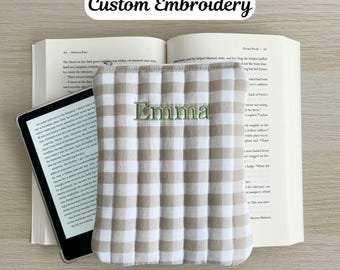 PERSONALISED Quilted Kindle / E-Reader Sleeve - Beige Gingham Fabric with White Lining