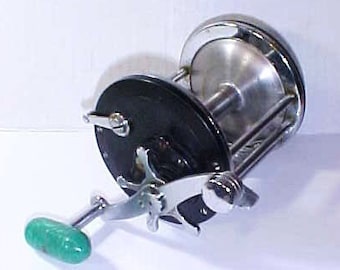 Penn Long Beach #66 Fishing Reel - Large Vintage Reel. for Use or