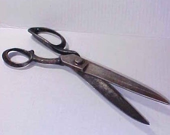 WISS Inlaid No. 22 Forged Steel 12" Scissors Circa 1950/60s Pre-Owned in Very Good Condition It Needs a Good Surface Cleaning. No Case.