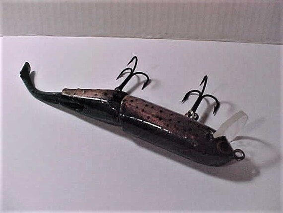 Hand Made, Musky/pike Wood Fishing Lure Circa 1980s in New/unused Condition  7 Long 1.3oz. 
