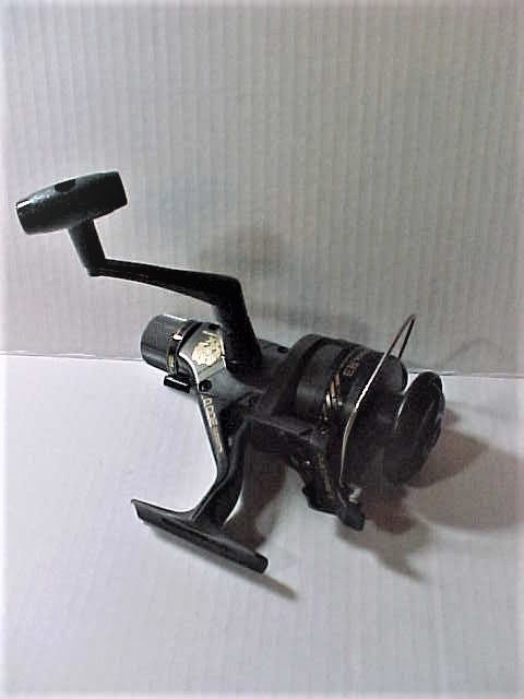 shimano ax300q spinning reel TRANX 300 B Low Profile Reels (TRX300HGB) Fishing : Sports & Outdoors making it perfect for targeting barra Seeing if someone would be