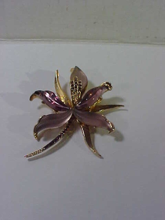 Vintage 1950s/60s Gold Tone/Purple Stone Brooches 