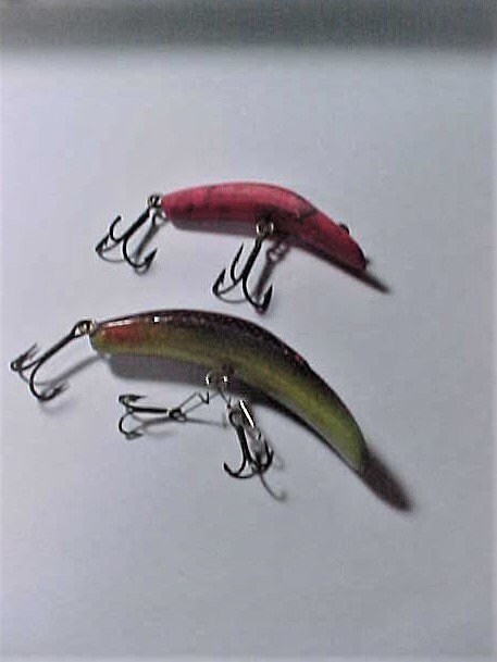 Two Lazy Ike Style Lures, Circa 1950/60s, No Brand Name, Pre-owned
