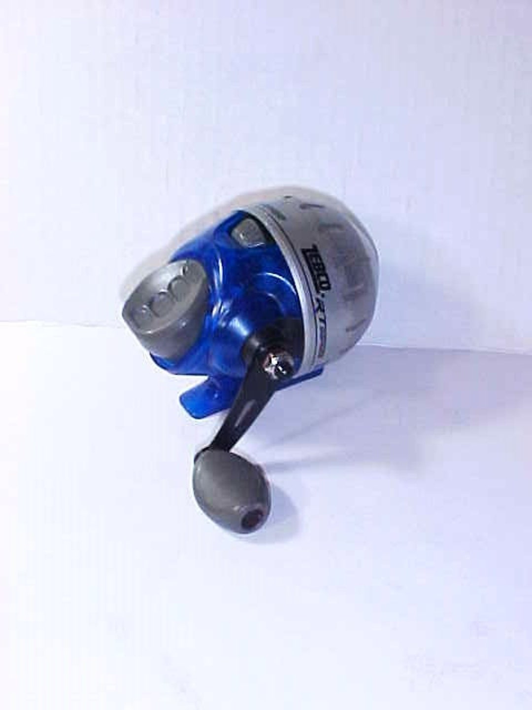 1 moulinet 370 surf saltfisher alu zebco pêche mer traine taille 7000