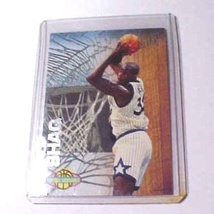 1993-94 Fleer Ultra Shaq Rookie Card: Famous Nicknames, NM/MT Condition