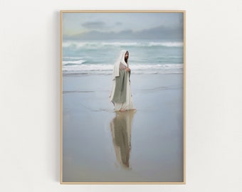Puede incluir: Una pintura de un hombre con una túnica blanca caminando por una playa con un océano azul y un cielo nublado en el fondo.