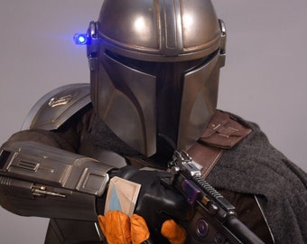 Beskar Helmet for Cosplay / Mando Helmet / Beskar Armor / Beskar Jetpack / Din Djarin Helmet / Mandaloriann Helmet / Mandalorian Armor