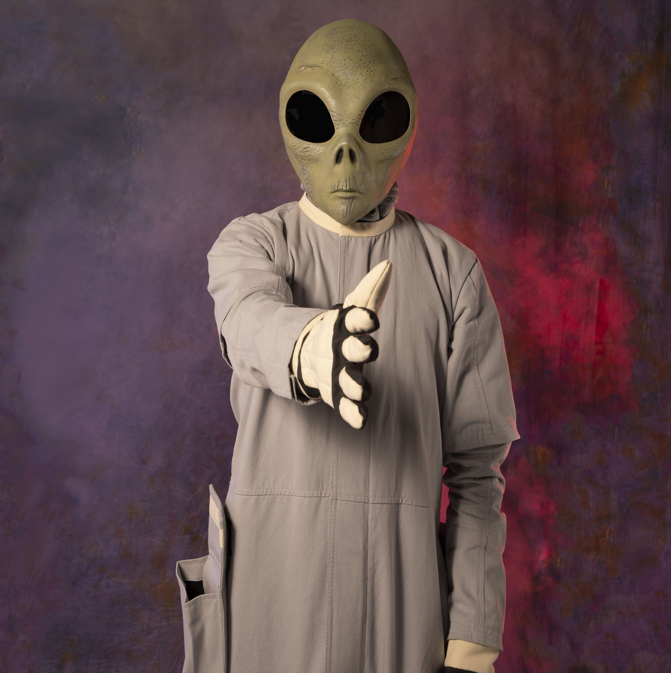 Scary ET Alien Mask Realistic Extra-terrestrial Halloween Party Masks  Saucer Man