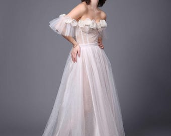Handmade Floral Wedding Dress | Designer Sample Bridal Gown | Ivory A-Line Tulle Skirt