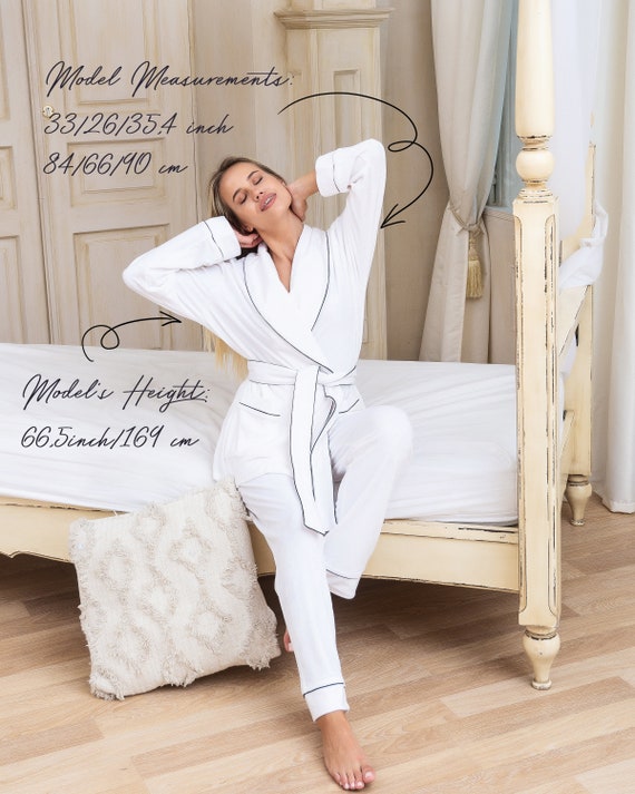 Pajama set with robe and slippers new arrivals