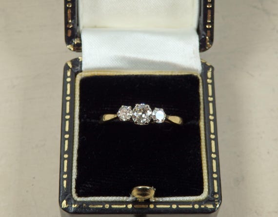 Transitional Cut Diamond 3 Stone Ring - image 2
